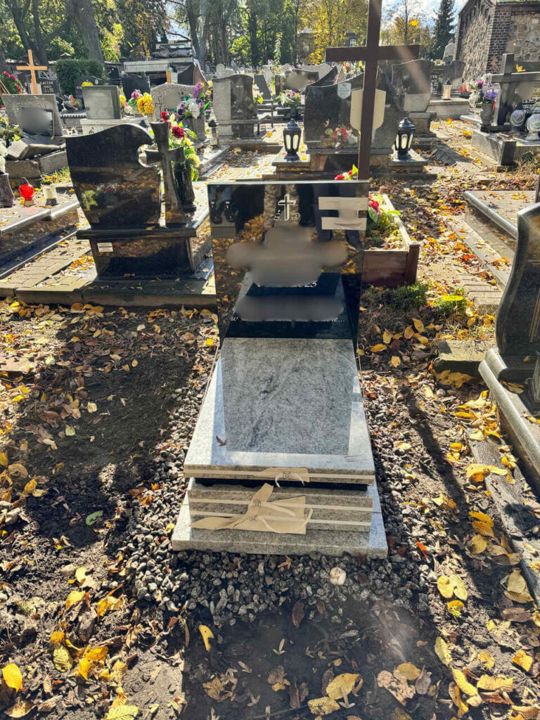 Nagrobek Urnowy viscount 